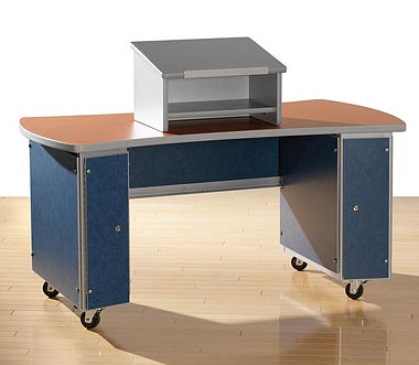 Traveler Mobile Desk